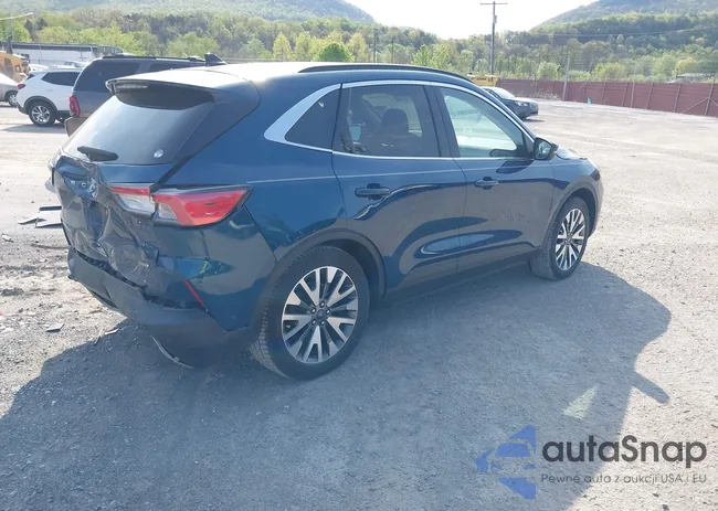 1FMCU0DZ9LUA69322: 42126368