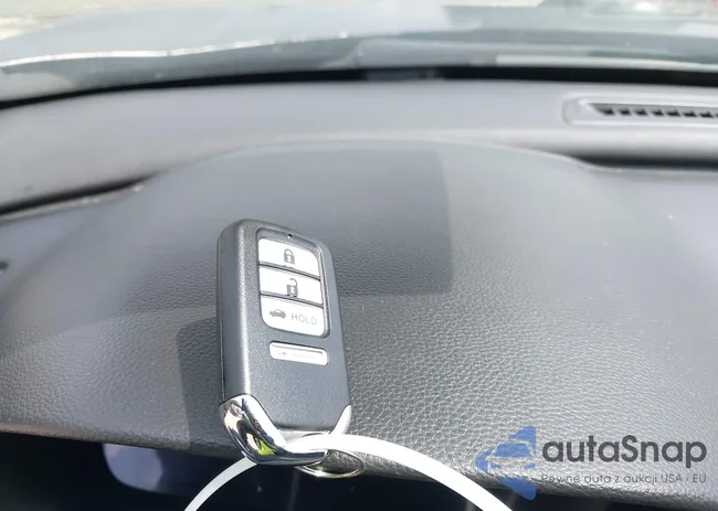 1HGCV3F17KA010975: 42127789