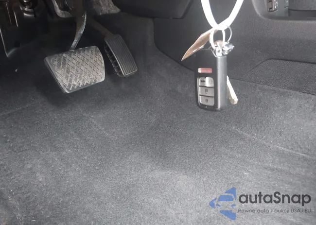 19XFC1F33ME002847: 42127984