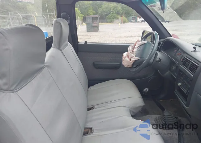 4TAUN41B6SZ060076: 42128043