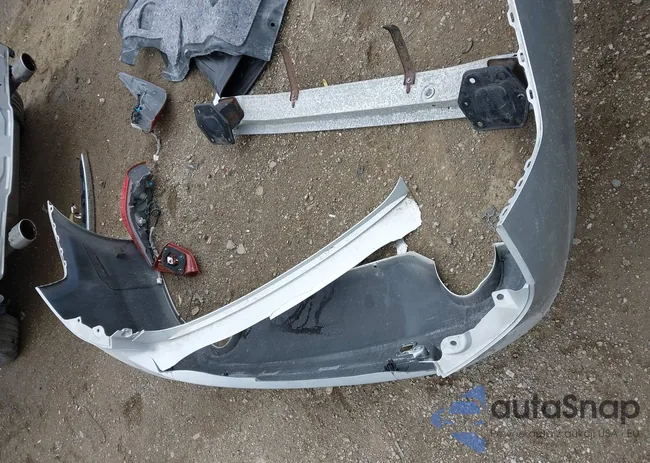 JN1BV7AR9FM408582: 42128056