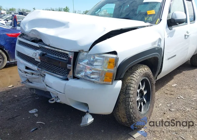 1GCSKSE37AZ151531: 42127239