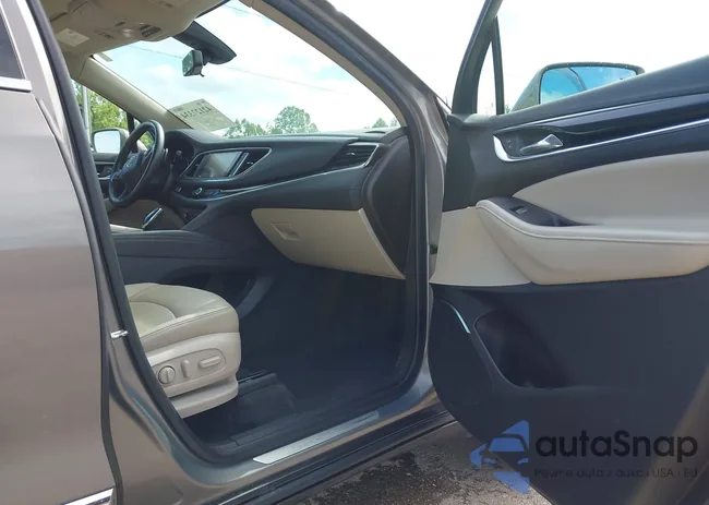 5GAERBKW0KJ175792: 42127334