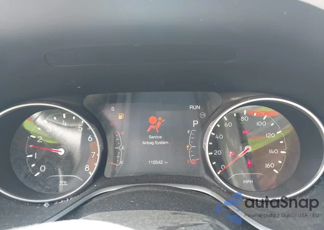 3C4NJCCB8LT158403: 42128564