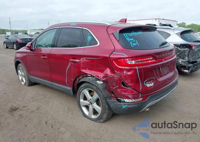 5LMCJ1C93HUL31999: 42128747