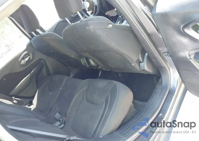 1C4PJMCS3GW134007: 42128888