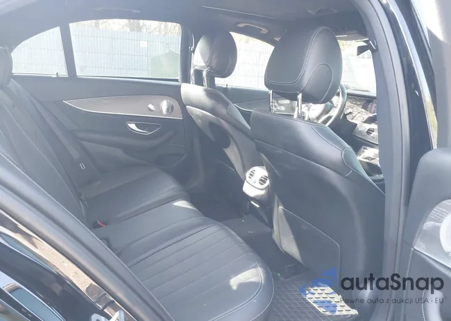 W1KZF8EB2MA890084: 42129045