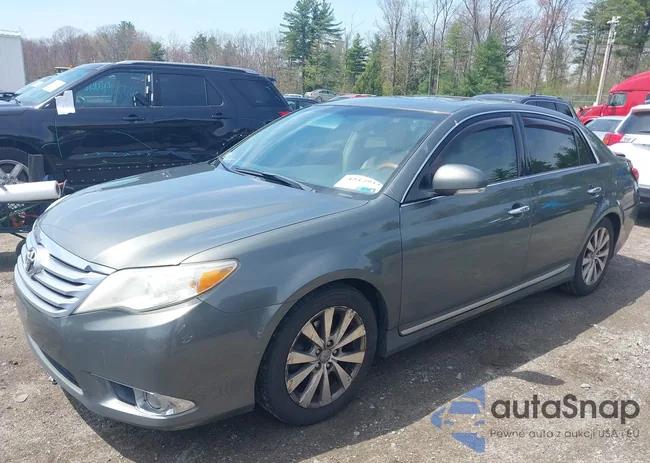 4T1BK3DB0BU392162: 42129114