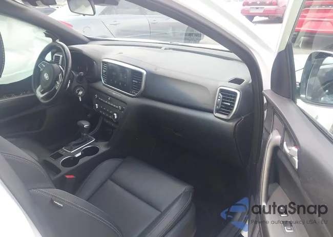 KNDP6CAC9L7725051: 42128140