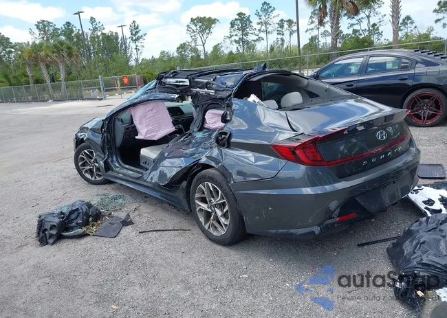 KMHL14JA5MA151226: 42128190