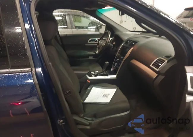 1FMHK8D87CGA59730: 42128244