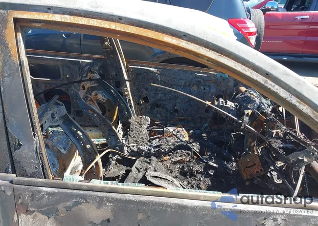 1N4AL2AP3CC222270: 42128335