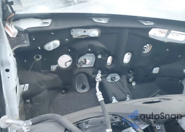 KMHTC6AD2HU312538: 42128452