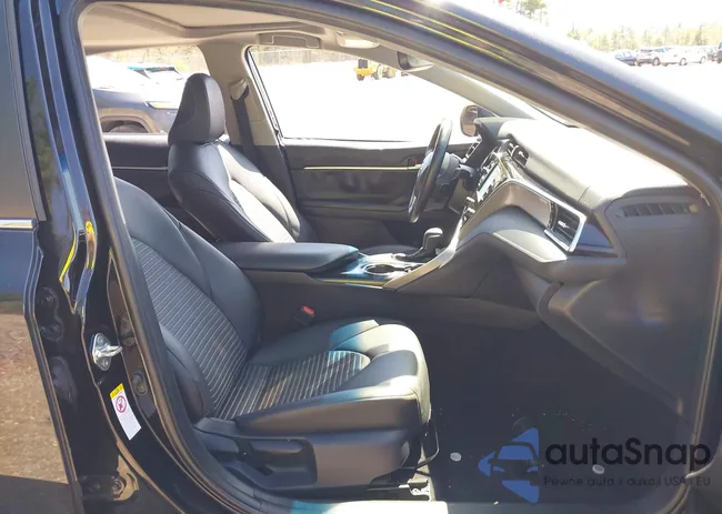 4T1B11HK2JU143880: 42128468