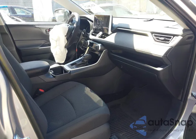 2T3G1RFV6RC474242: 42128475