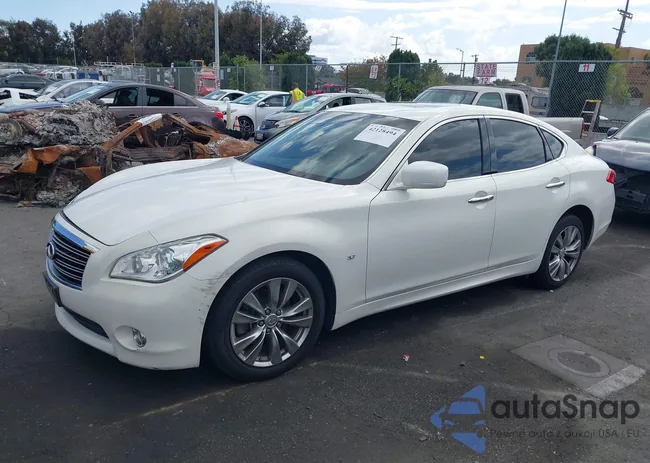 JN1BY1AP3EM260169: 42128494