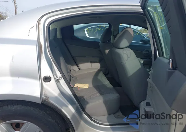 1B3LC46K08N571220: 42128537