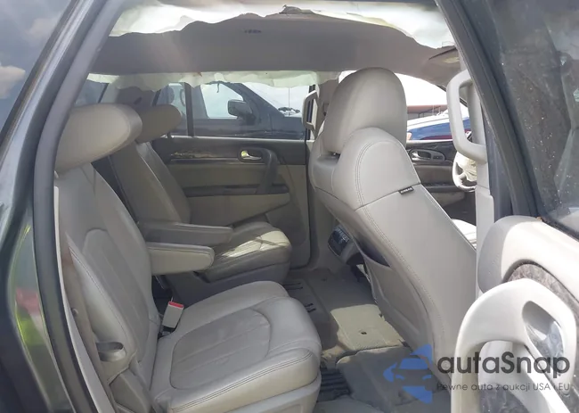 5GAKRBKD3EJ143747: 42128539