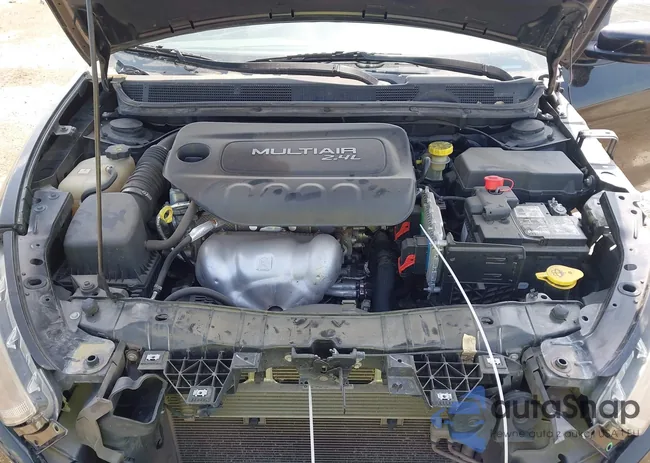 1C3CDFBB4GD752391: 42129548