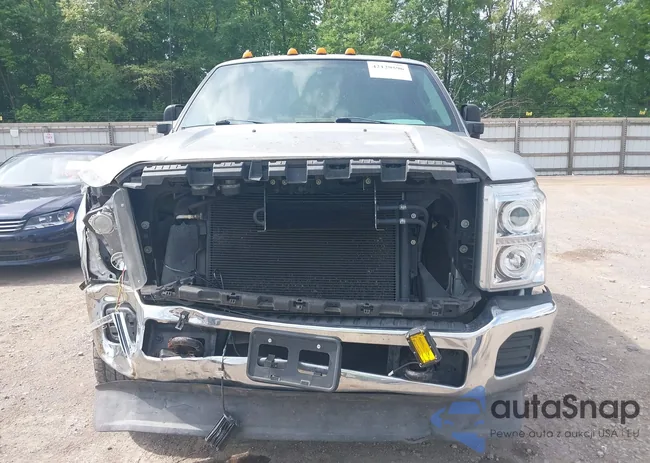 1FT7X2B66EEA20402: 42129596