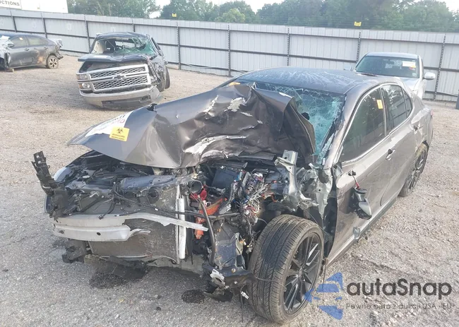 4T1K61AK0NU718110: 42129633