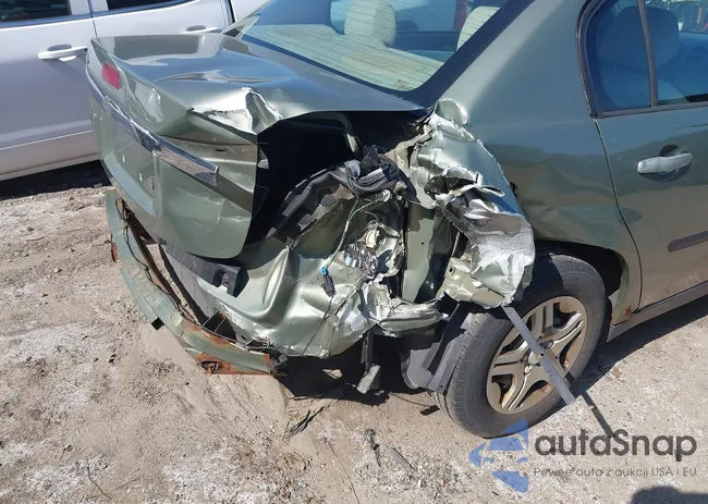 1G1ZS52FX4F182690: 42129818