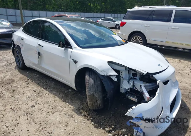 5YJ3E1EA8PF690033: 42129898