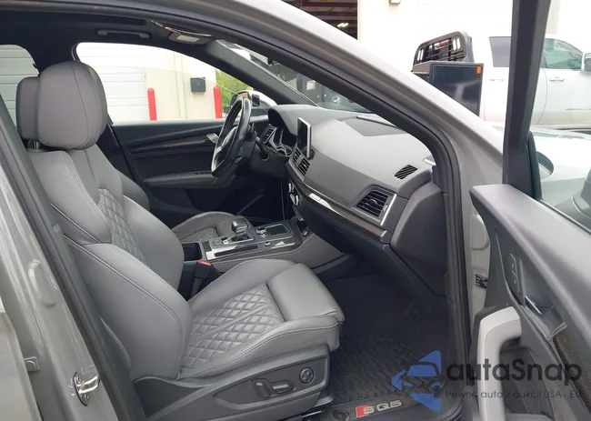 WA1C4AFY8K2012905: 42130011