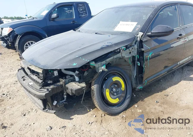 3VWBM7BU4RM002282: 42130139