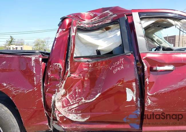 3C6RR7LT6HG717206: 42129167