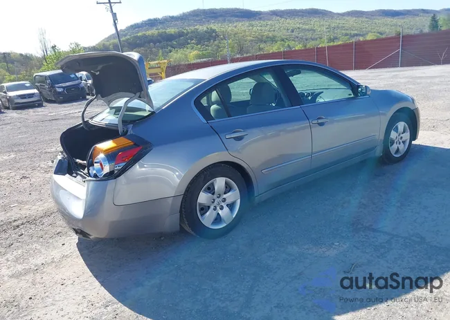 1N4AL21E37N406536: 42129313