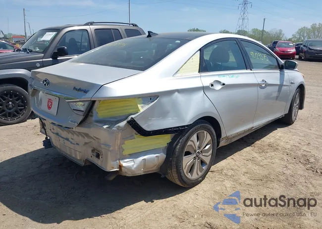 KMHEC4A48FA122531: 42129375