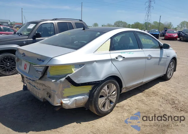 KMHEC4A48FA122531: 42129375