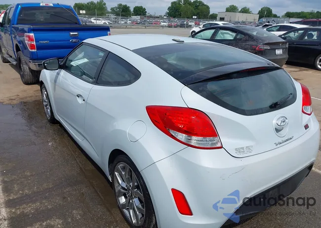 KMHTC6AD8FU222744: 42129397