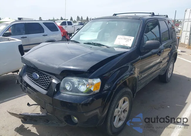 1FMCU96H96KA25975: 42130554