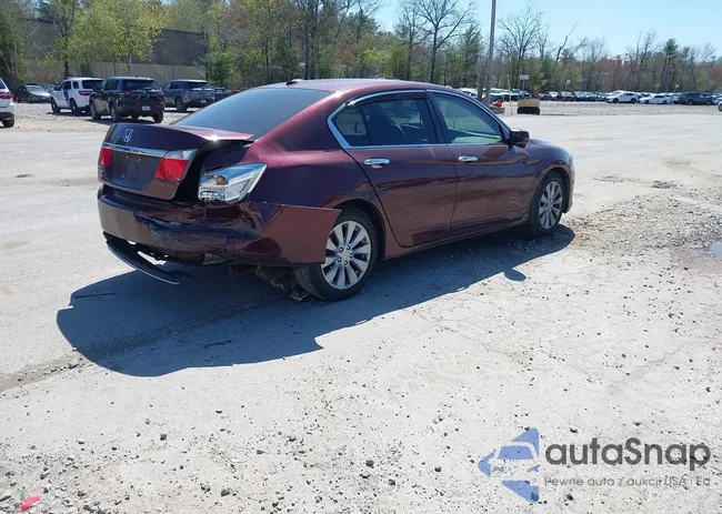 1HGCR2F85EA180476: 42130704