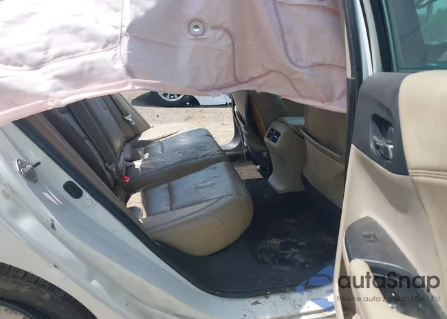 1HGCR3F85FA033968: 42130744