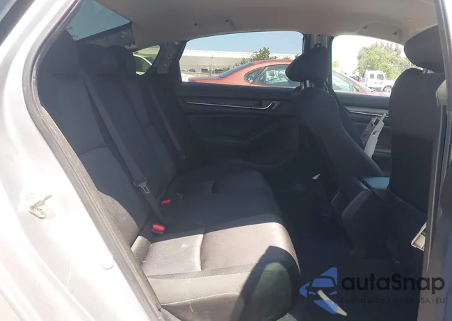 1HGCV1F1XKA092950: 42130866