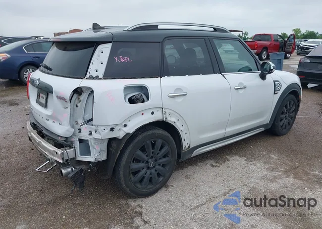 WMZYT3C31J3D99568: 42131017