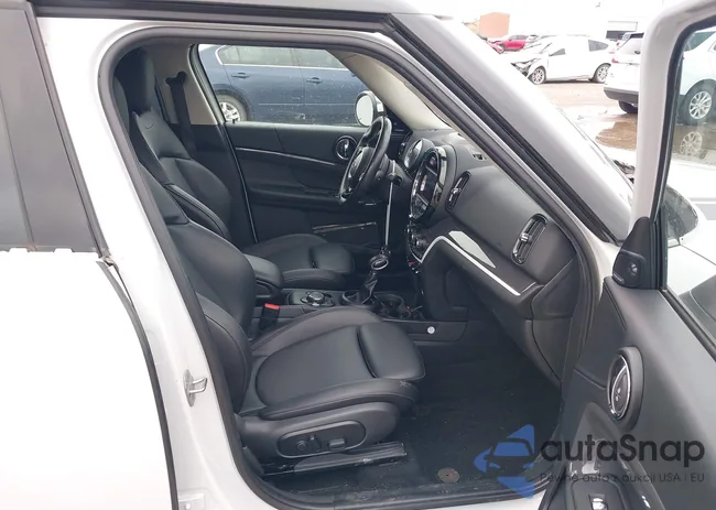 WMZYT3C31J3D99568: 42131017