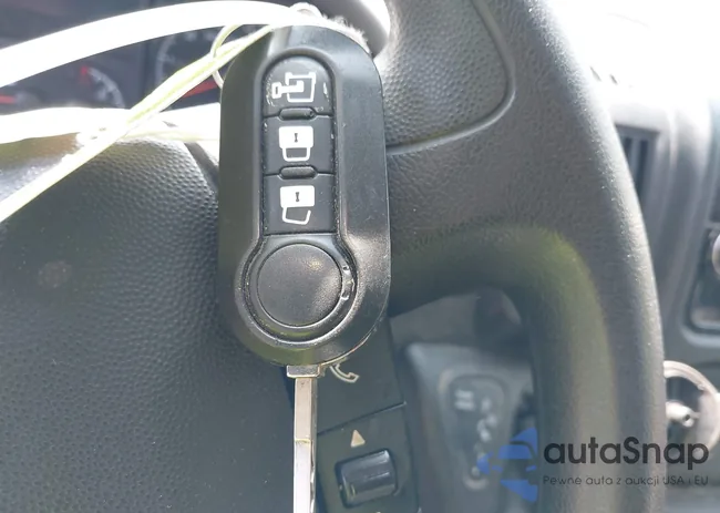 3C6TRVNG7HE532572: 42131023