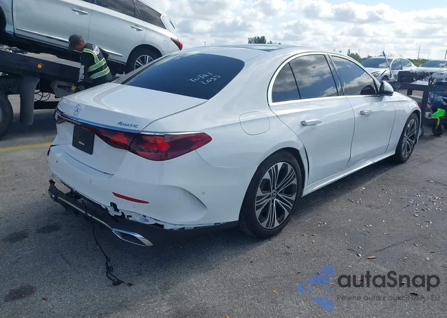 W1KLF4HBXSA090480: 42131030