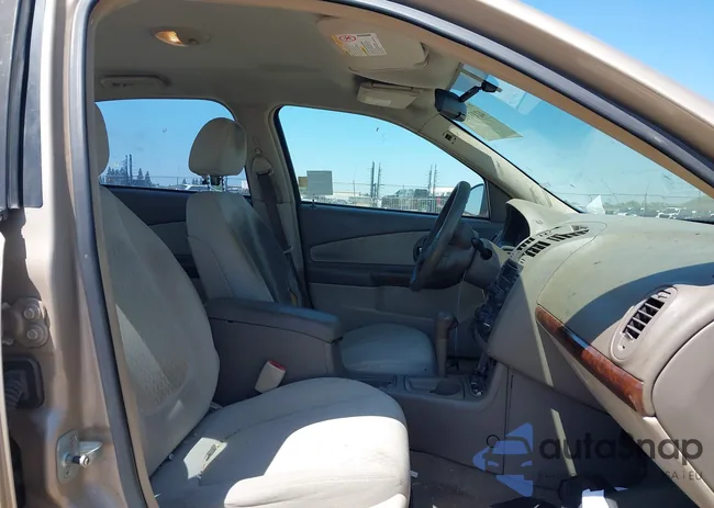 1G1ZS52F25F200634: 42131052