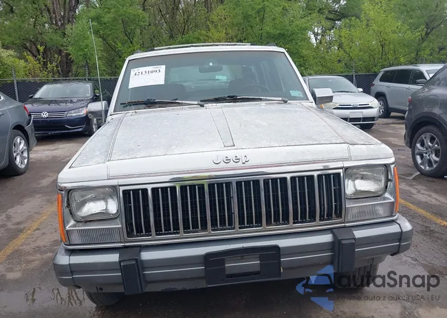 1J4FJ58S3ML563620: 42131093