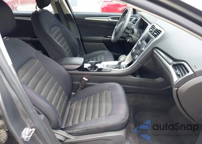 1FA6P0H75E5376989: 42131115