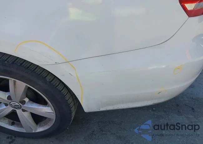 1VWAT7A38FC116029: 42131116