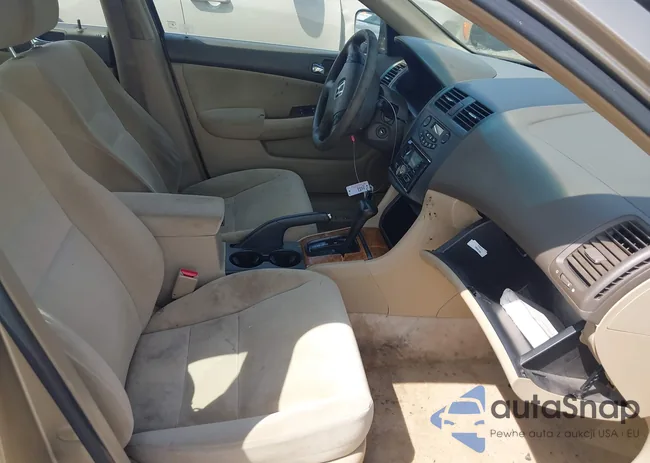 1HGCM56673A095876: 42130296