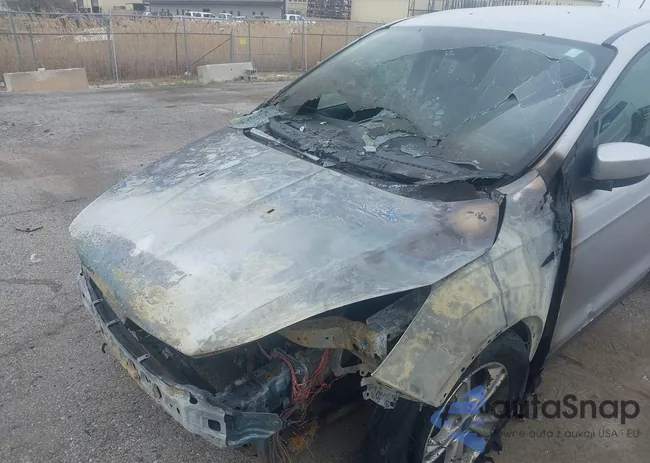 1FMCU9GX2DUB97742: 42130448