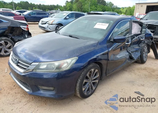 1HGCR2F50FA252353: 42130497