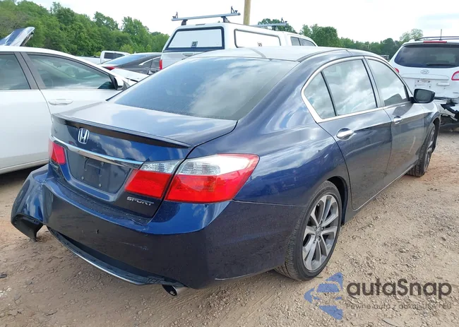 1HGCR2F50FA252353: 42130497